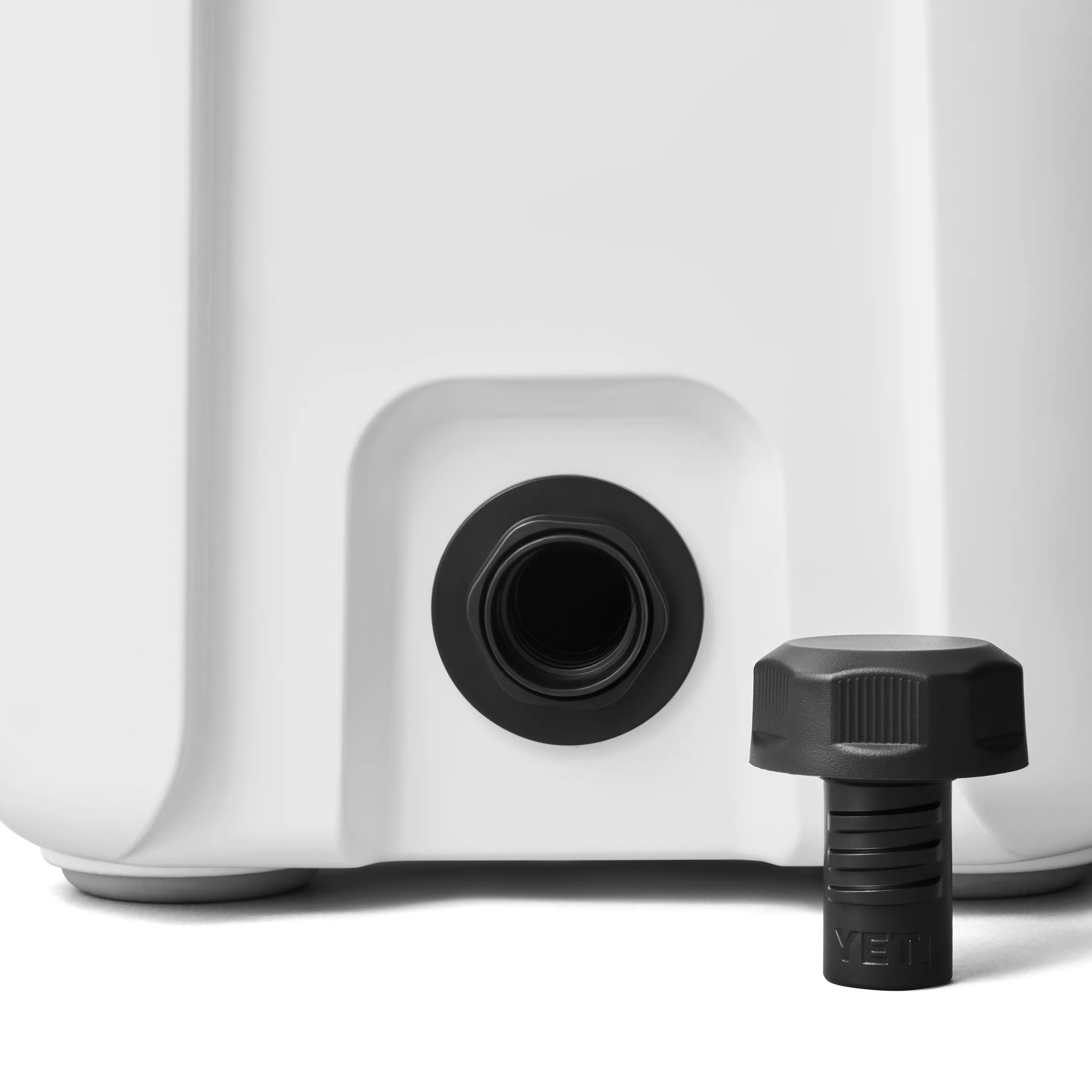 Roadie® 15 Cool Box