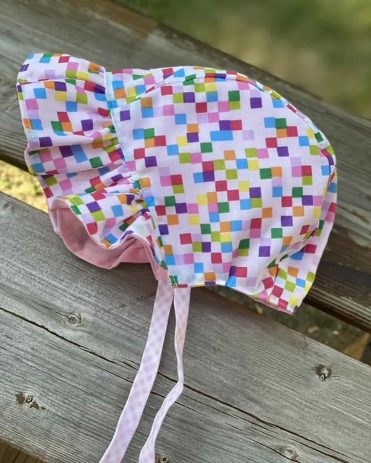 Ruffle Bonnet - Pink & Colorful Squares