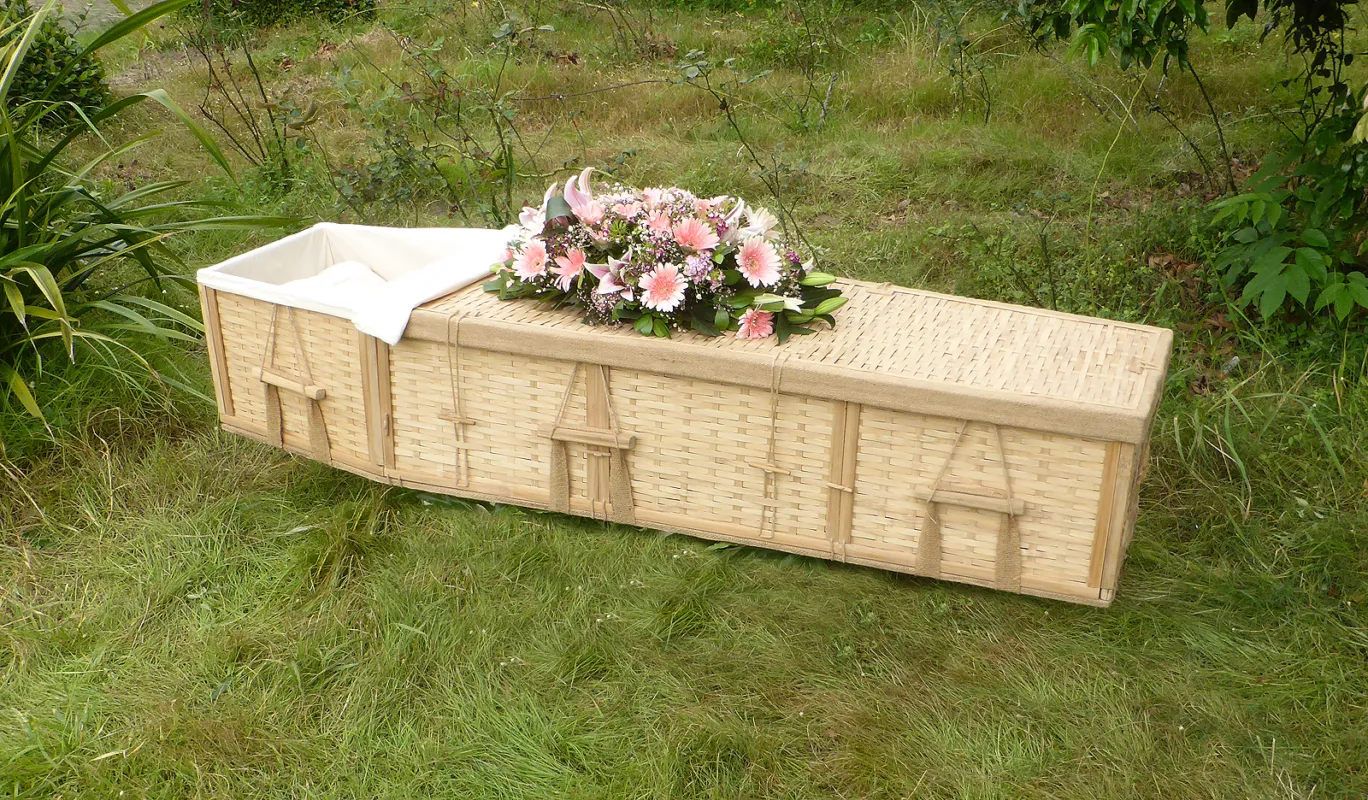 Six-Point Bamboo Casket