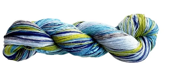 Slightly there, knit kit