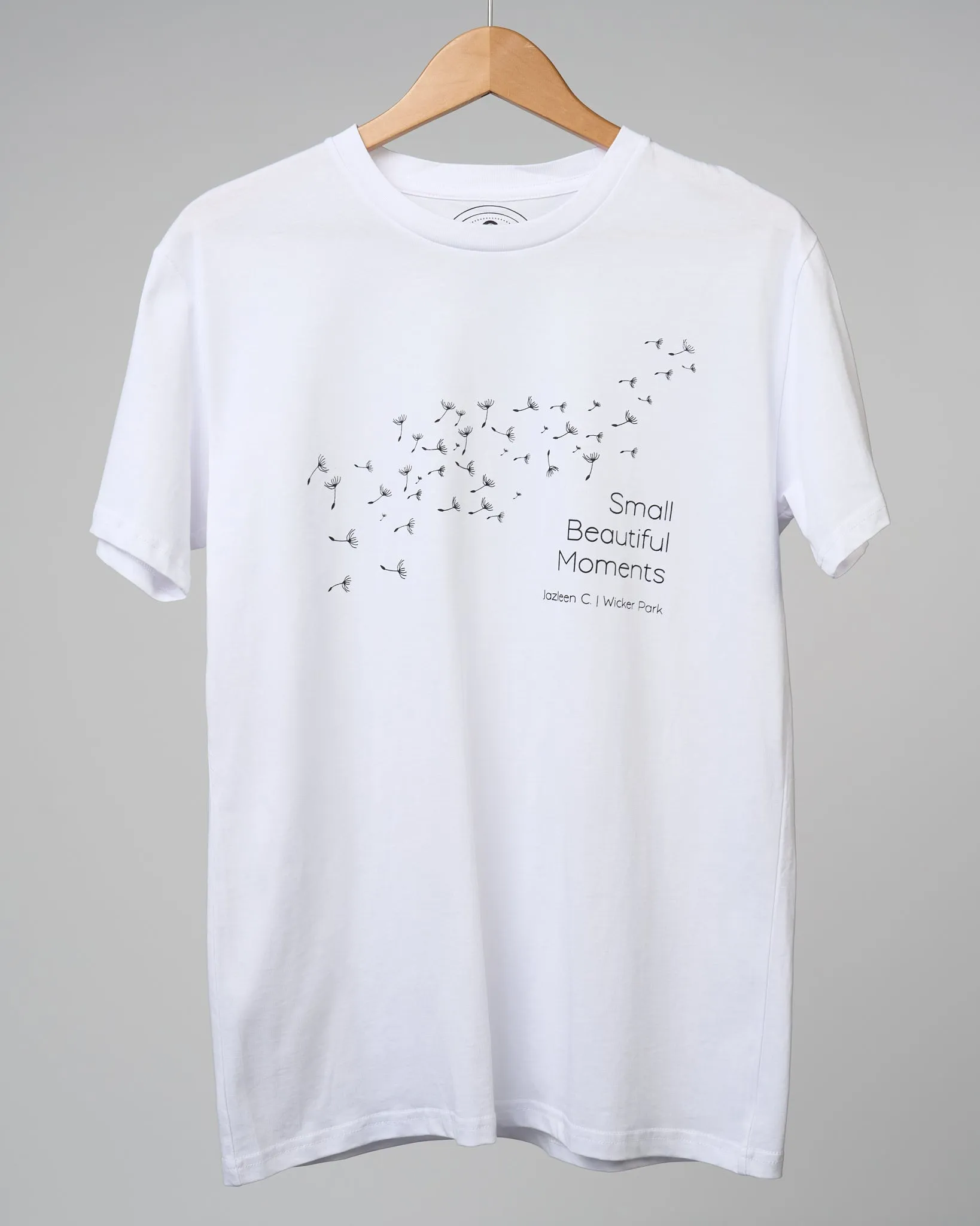 SMALL BEAUTIFUL MOMENTS UNISEX TEE