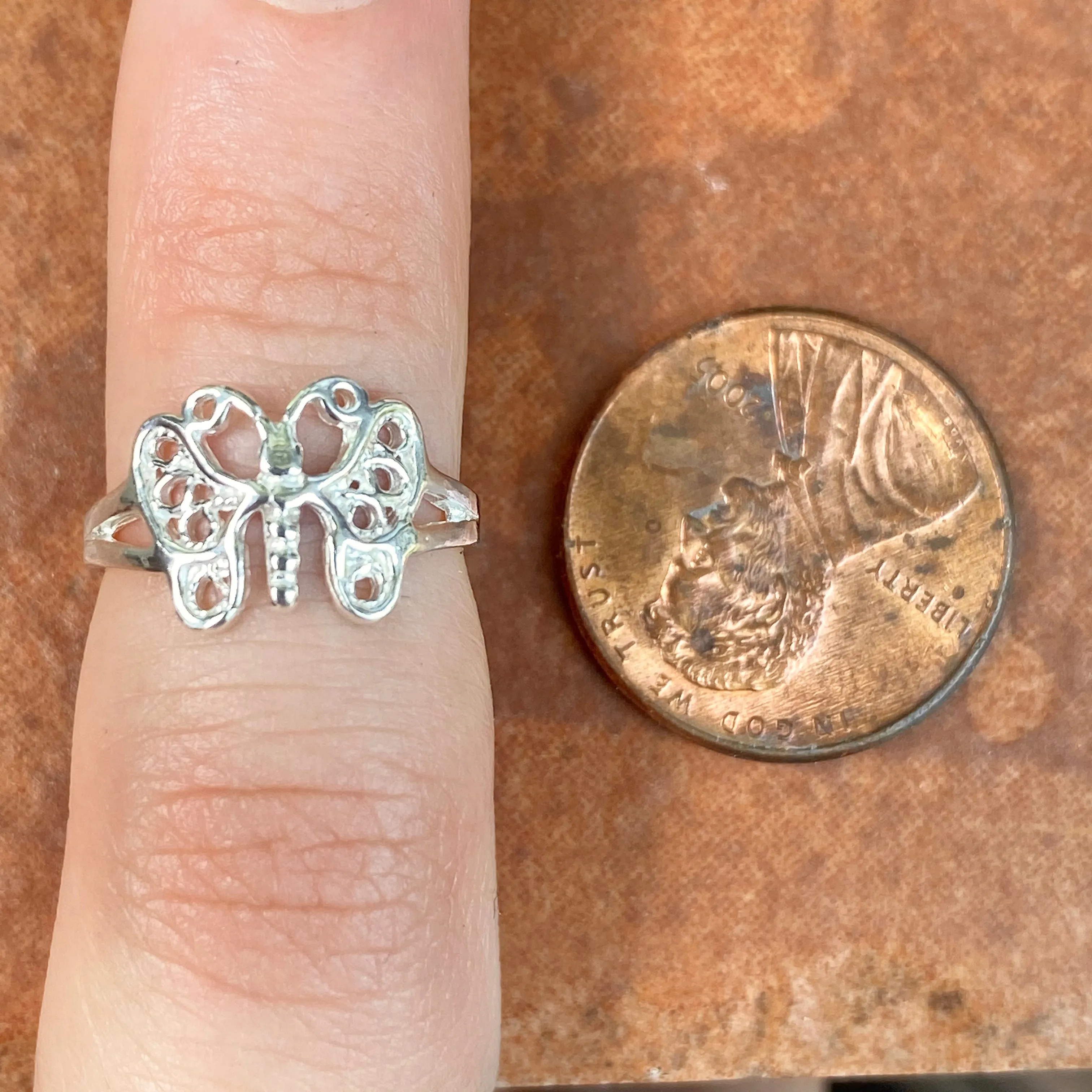 Sterling Silver Detailed Butterfly Toe Ring