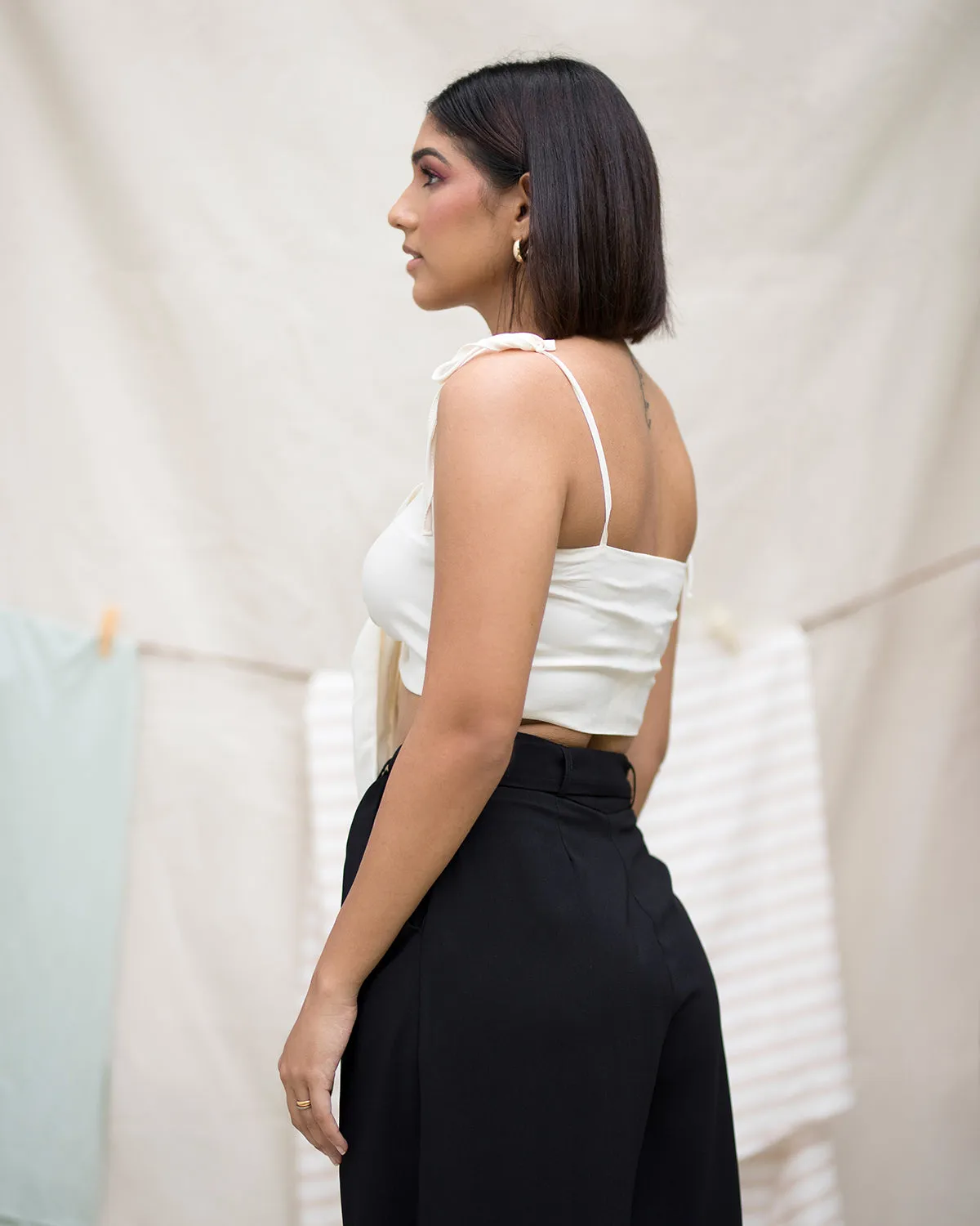 Tie up Detailed Crop Top