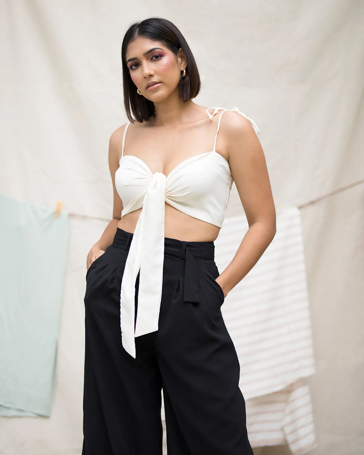 Tie up Detailed Crop Top