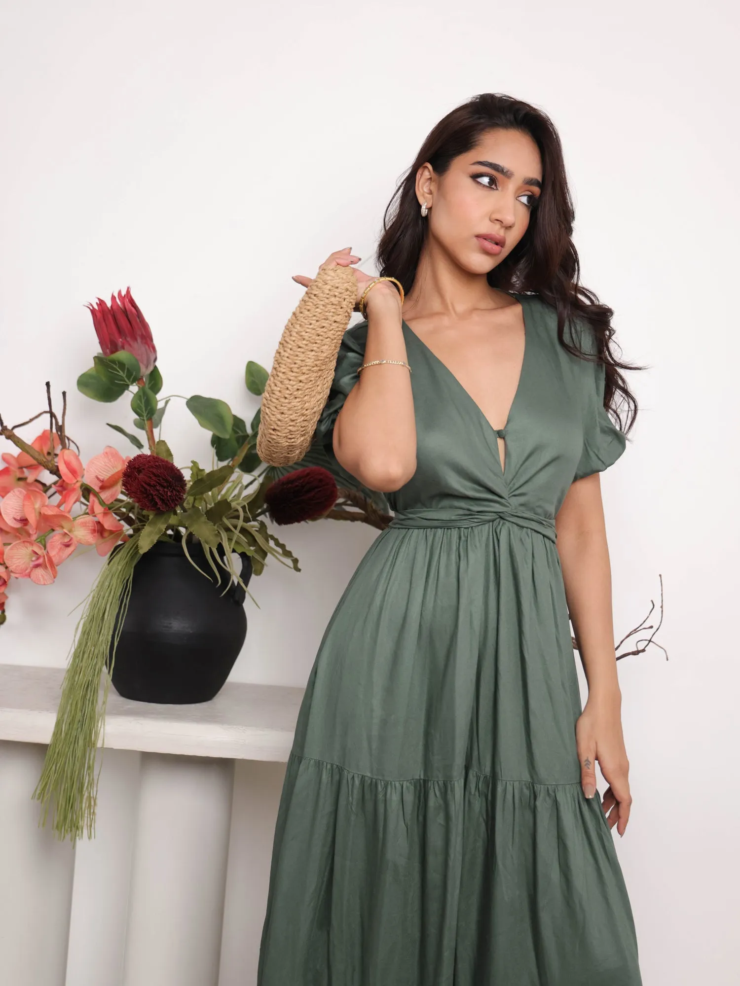 Tie Up Detailed Teired Maxi Dress
