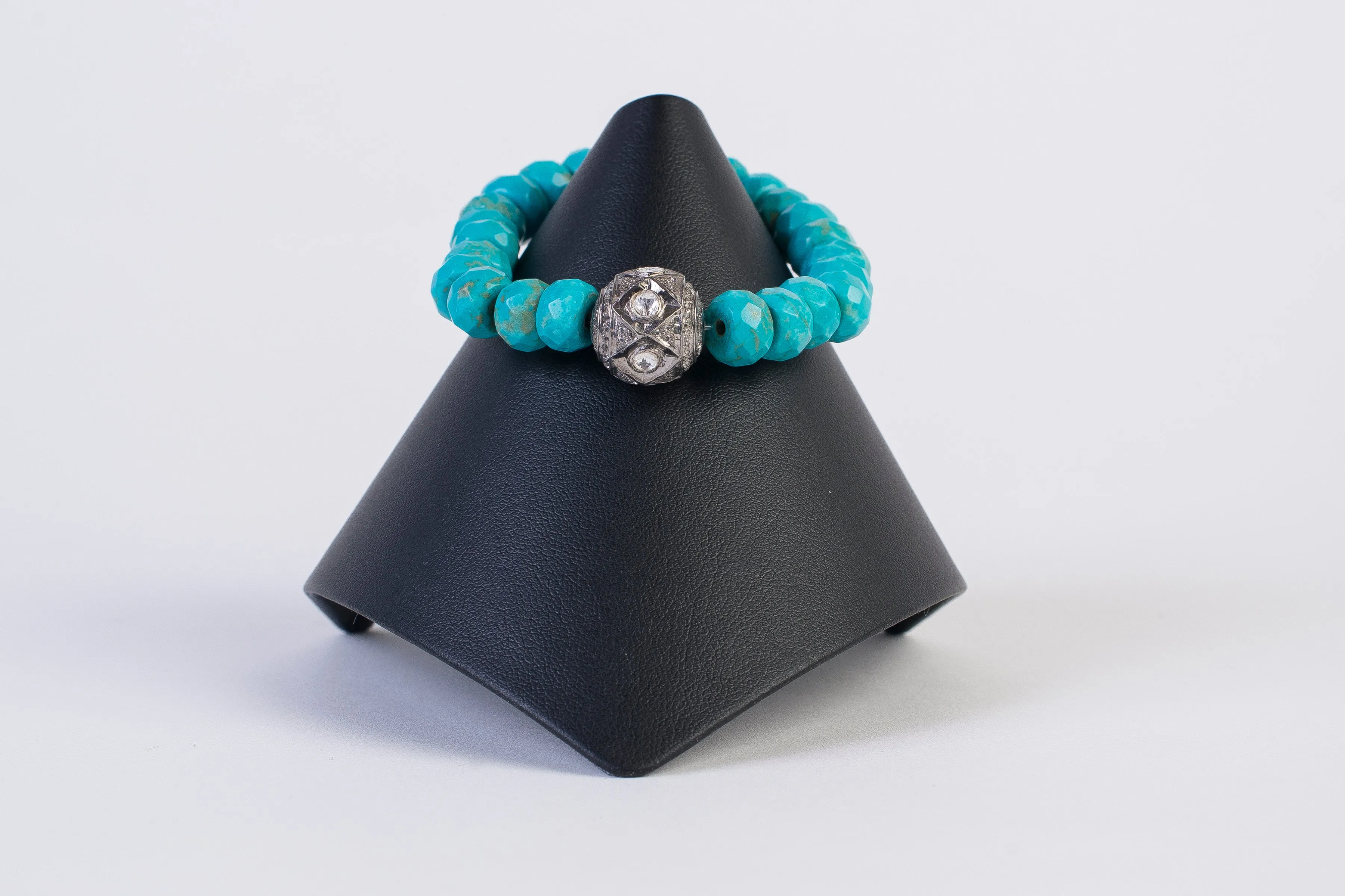 Turquoise and white topaz bracelet