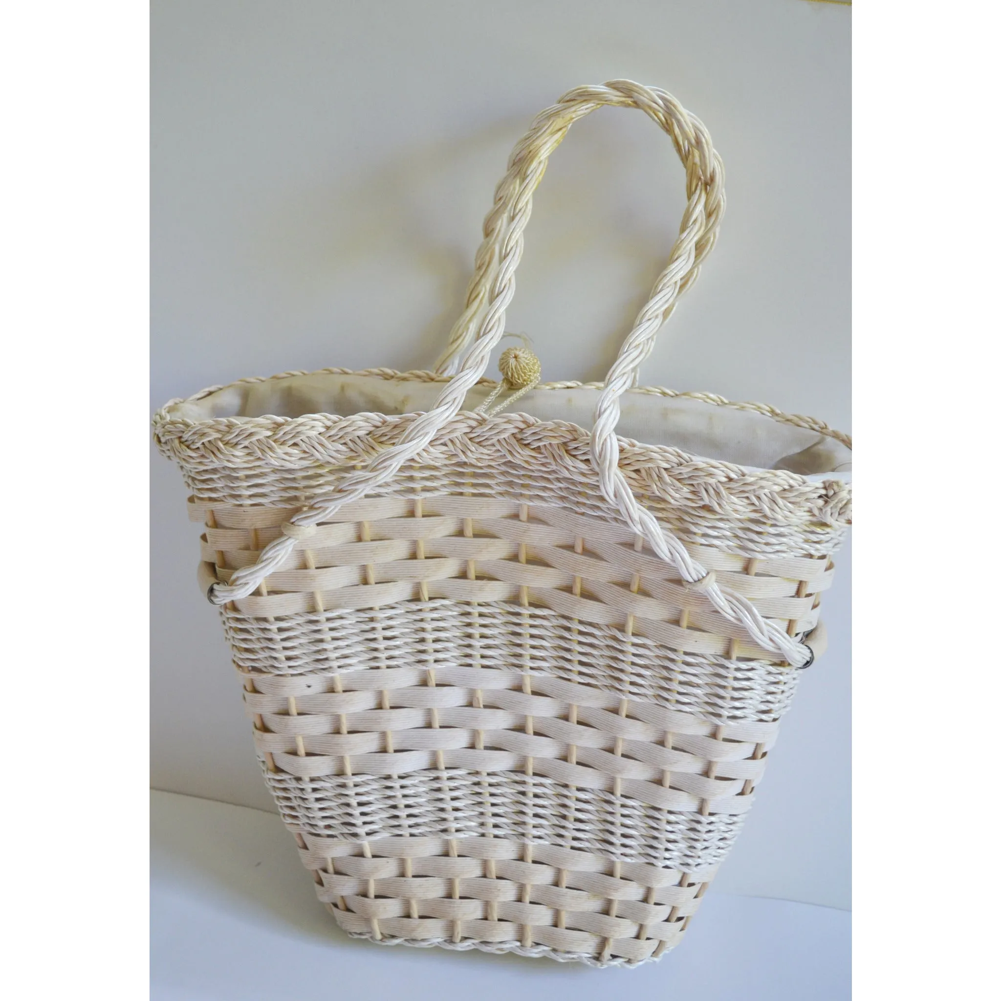 Vegetable & Fruit Wicker Purse