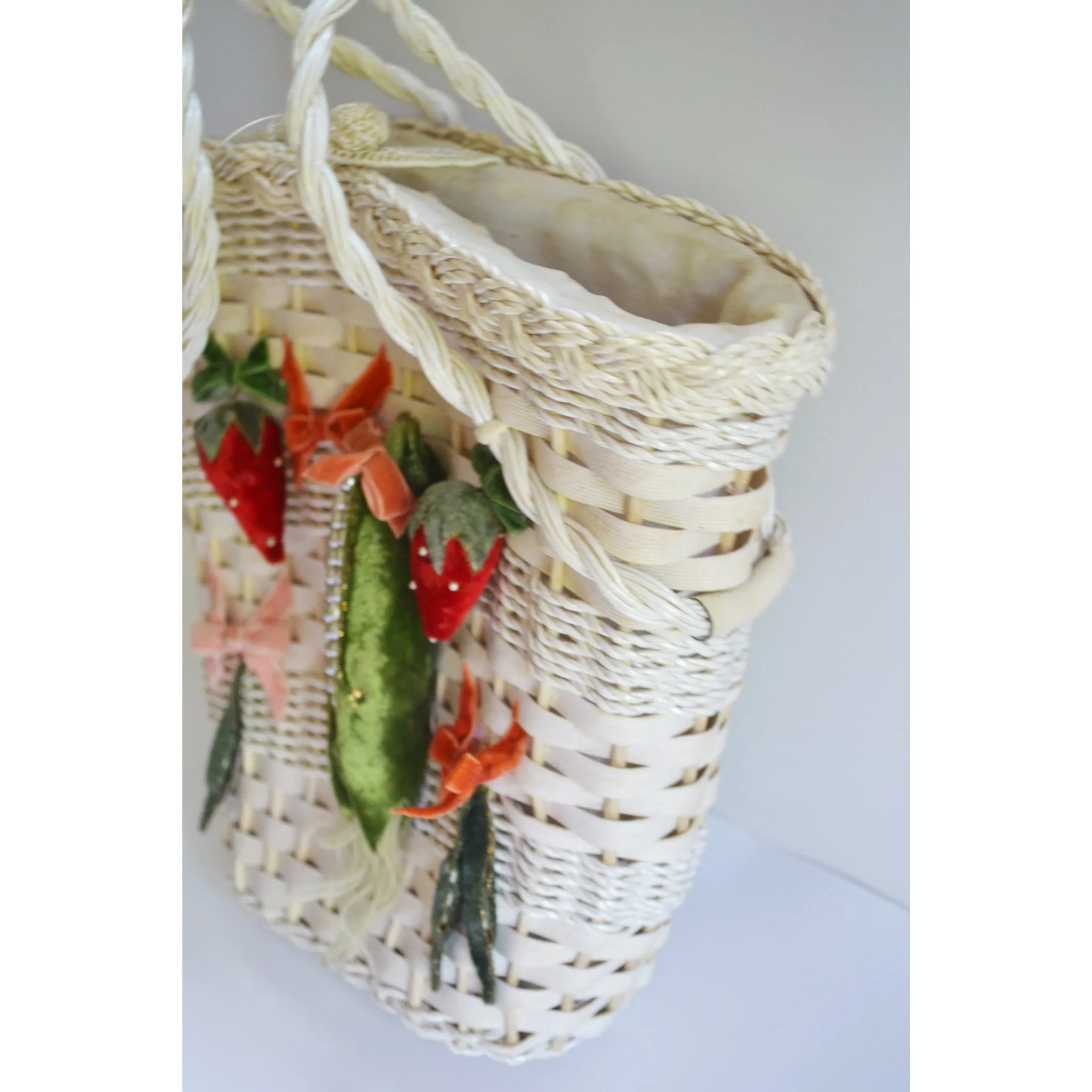 Vegetable & Fruit Wicker Purse