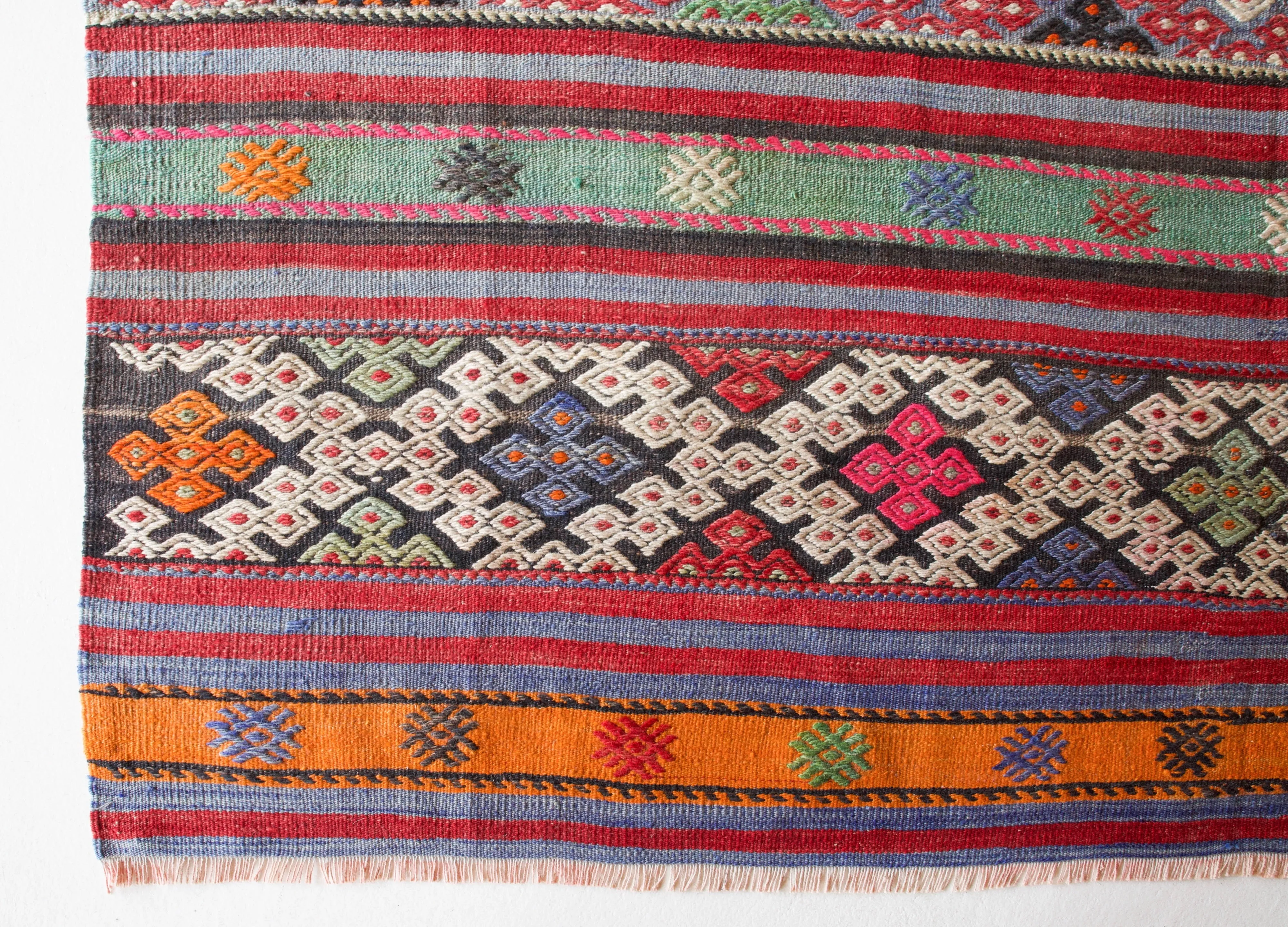 Vintage Sivas Cicim Kilim Rug 6'2"x9'10"