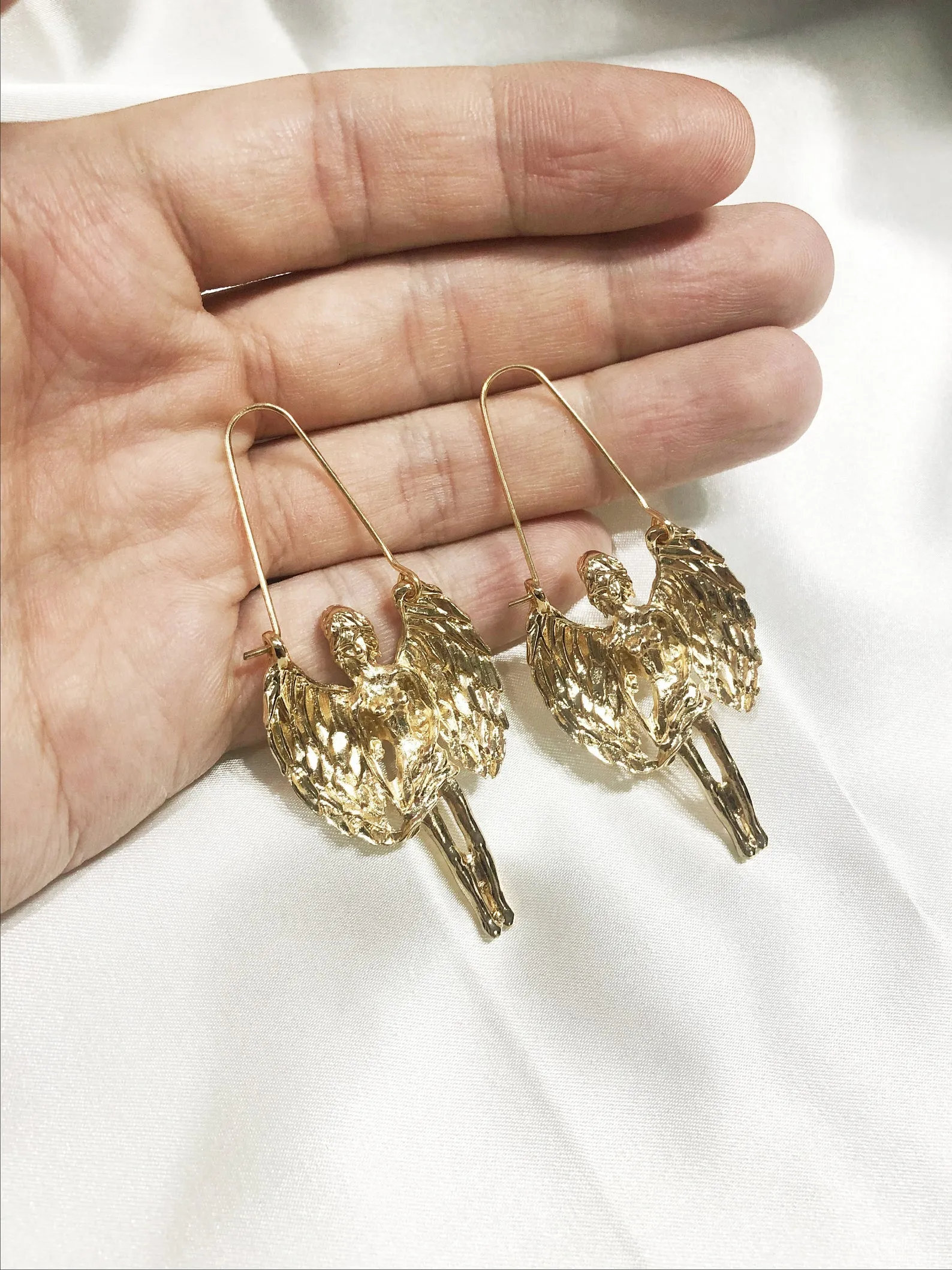 Virgo artistic earrings (The Virgin)