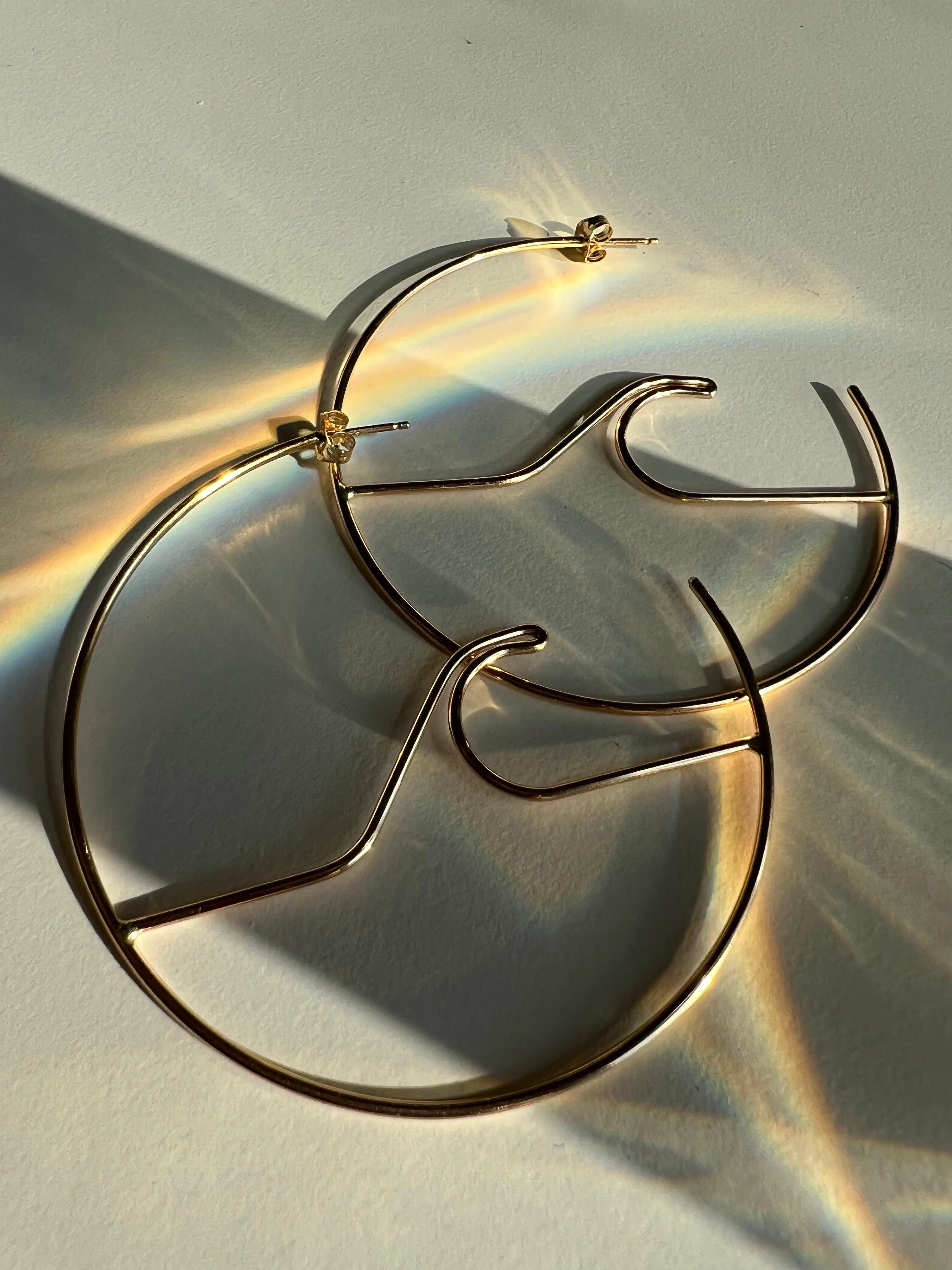 Wave Hoops
