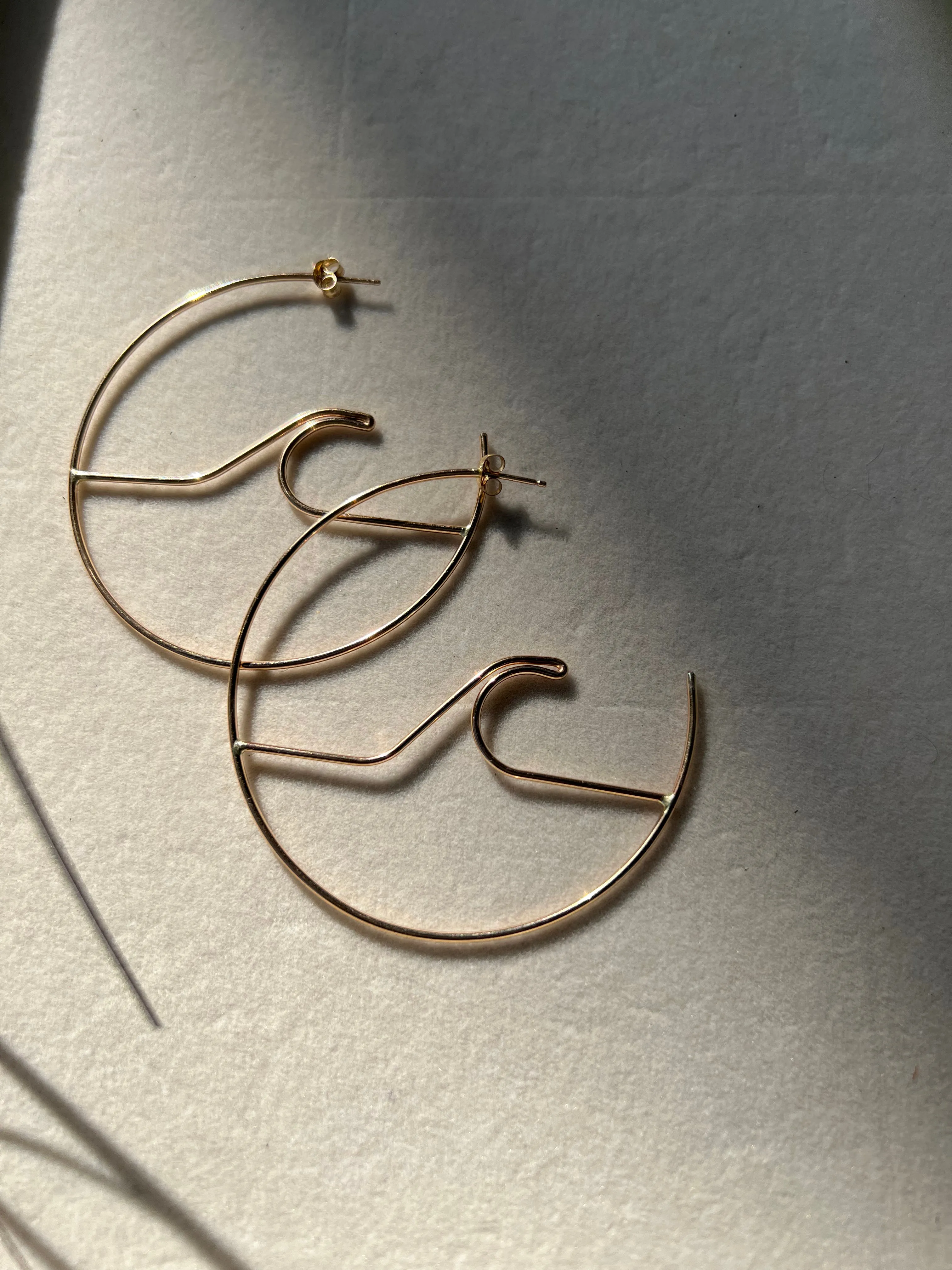 Wave Hoops