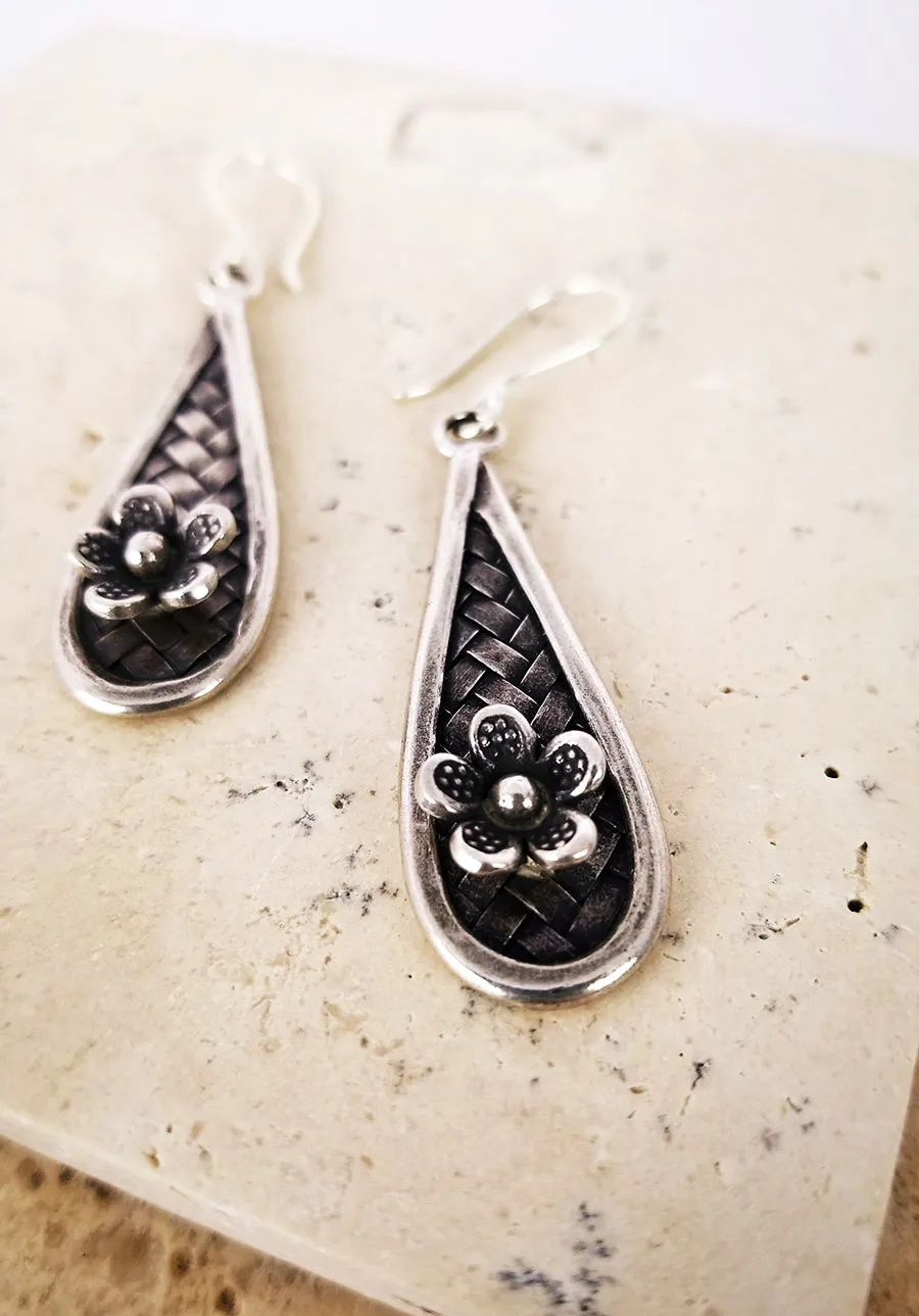 Wicker Bloom Earrings