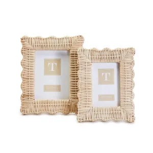 Wicker Weave Scalloped Photo Frames