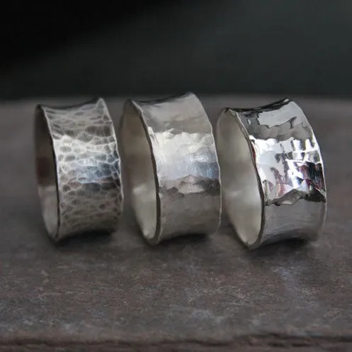 Wide Hammered and Oxidized Sterling Silver Ring - PALI
