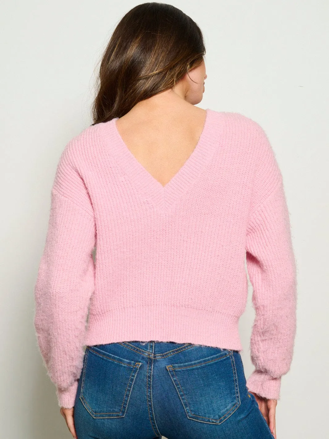 WOMEN'S LONG SLEEVE BACK DETAILED PULLOVER SWEATER