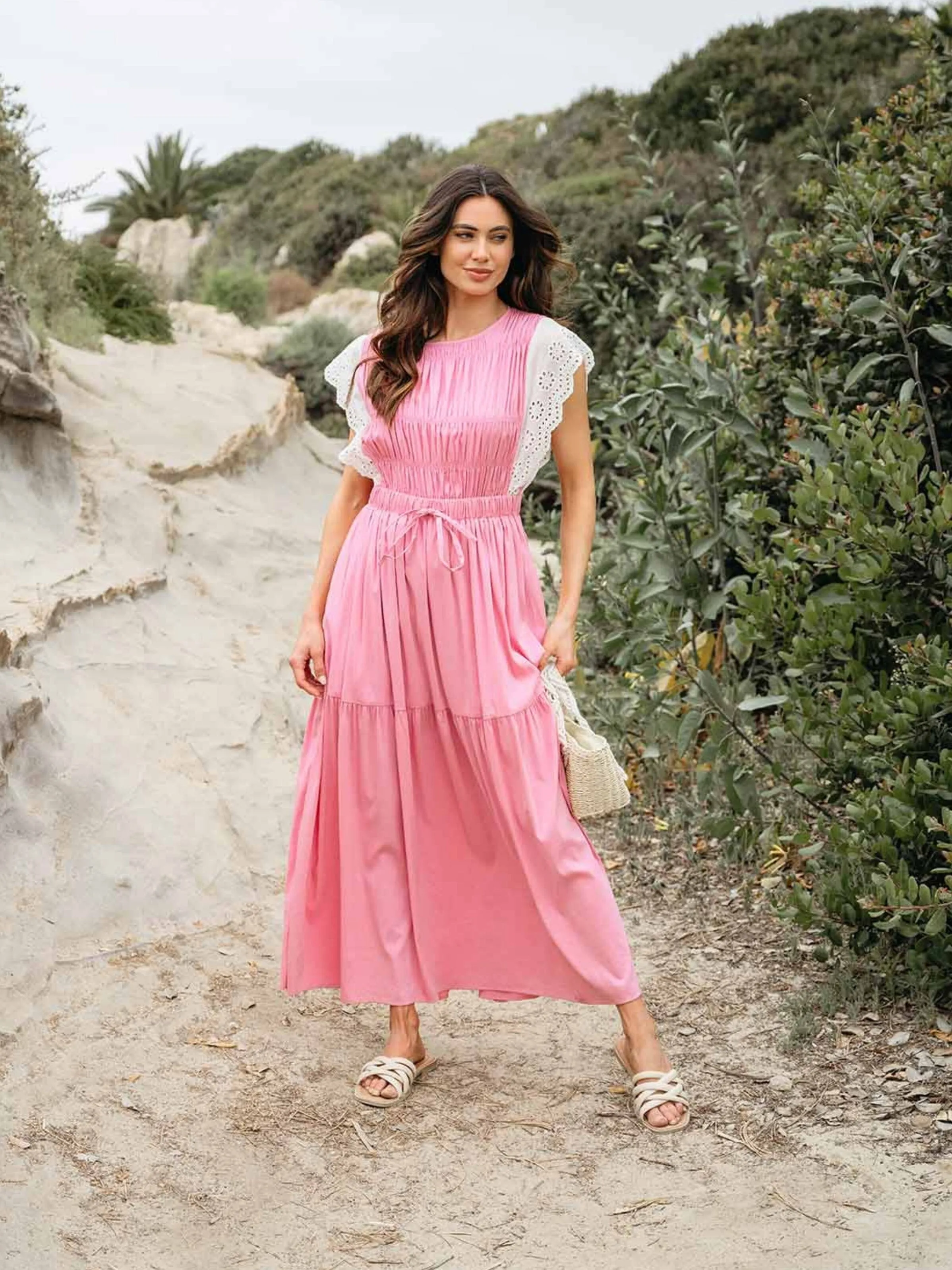 WOMEN'S RUFFLE SLEEVE TRIM DETAILED TIERED MAXI DRESS