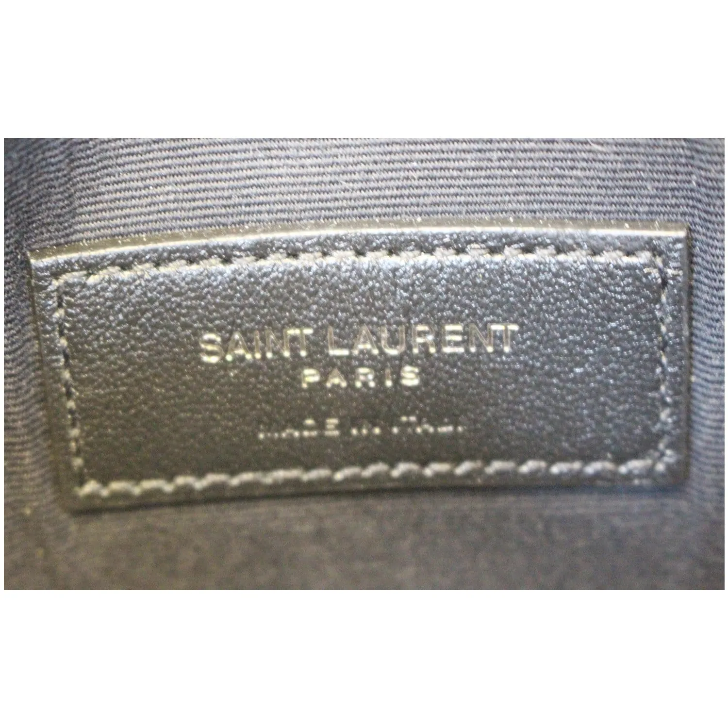 YVES SAINT LAURENT Bill Pouch Grain De Poudre Black
